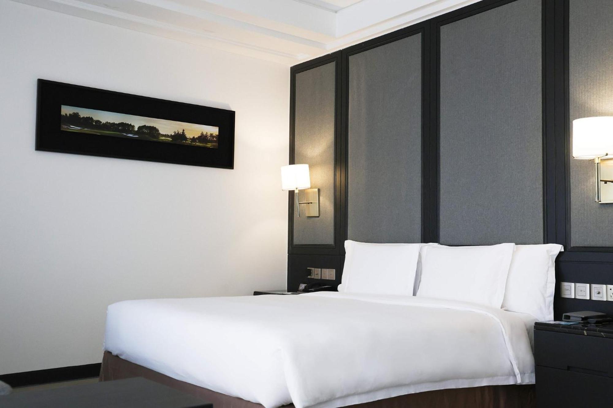 Crowne Plaza Shanghai Anting-Auto City - 15 Minutes Drive To F1 Jiading Luaran gambar