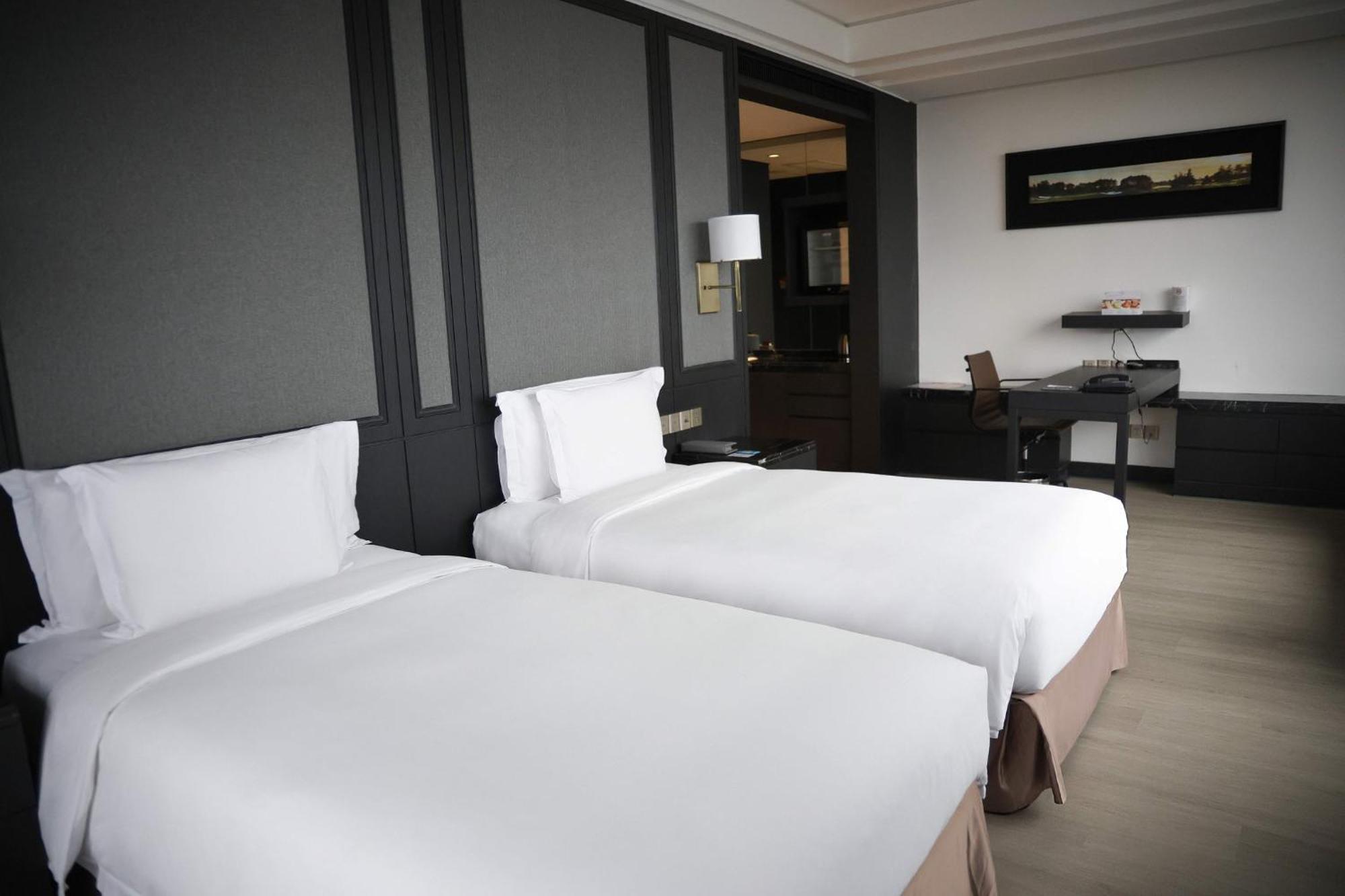 Crowne Plaza Shanghai Anting-Auto City - 15 Minutes Drive To F1 Jiading Luaran gambar