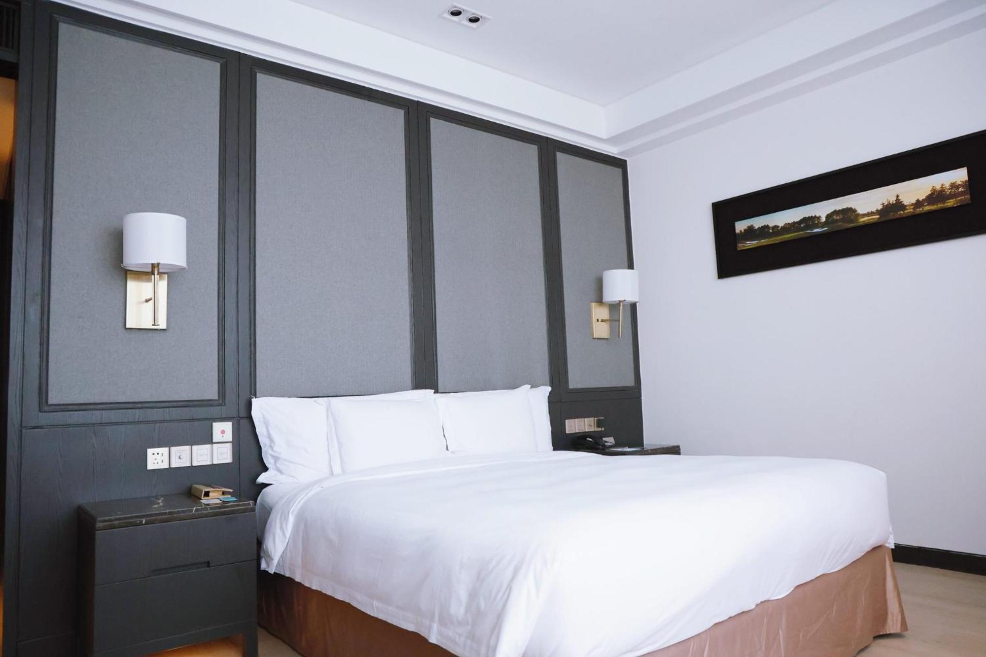 Crowne Plaza Shanghai Anting-Auto City - 15 Minutes Drive To F1 Jiading Luaran gambar